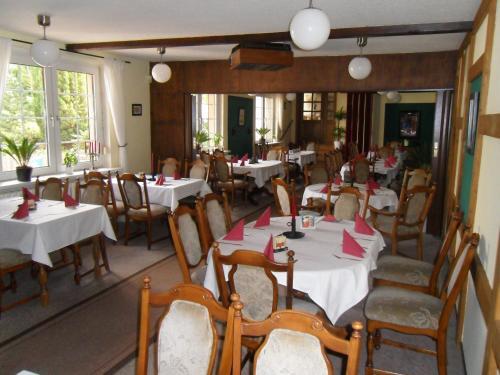 Hostal Motel Zur Festwiese