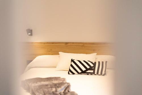 Apartamentos Mk77 Le�n - Lahoz