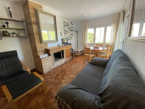 6359 Apartment In Llan��