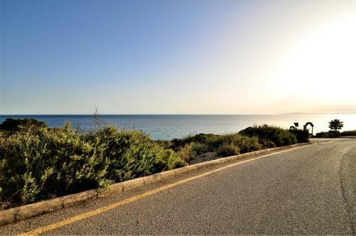 Villa With Private Pool And Garden Closed To Beach