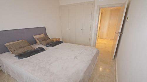 Apartamento Nueva Ribera Ref: 6030