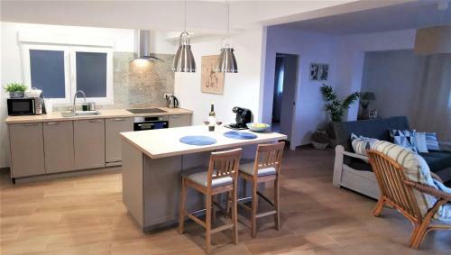 Apartamento Bella Vista Solo Familias
