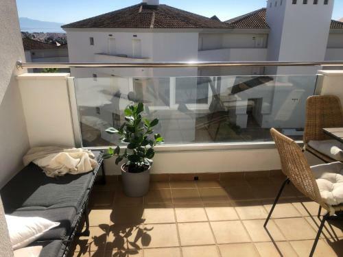 Delightful Apartment With Seaview