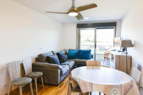 Nuevo Apartamento En Miengo Con Piscina Y Garaje