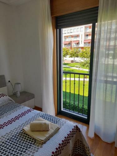 Apartamento Piso Nuevo En Moa�a