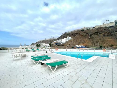 Apartamento de Un Dormitorio Con Wifi Y Piscina, Junto Al Mar