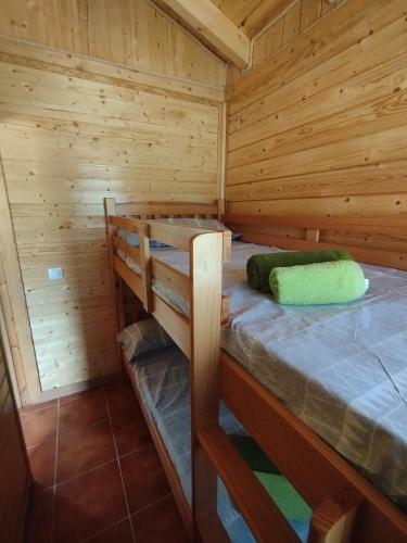 Camping La Zarapica - Palacios Del Sil