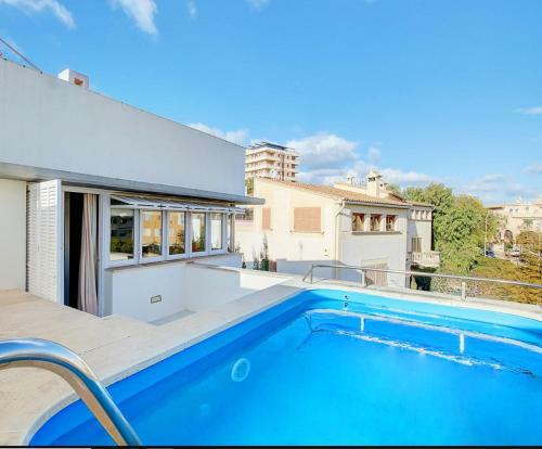 Villa Bonanova Style