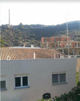 Los Robles 6 Portman