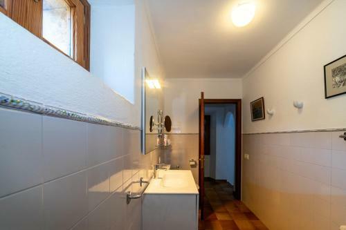 Villa With Pool In A Peaceful Location In Pollensa
