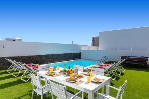 Villa Yucca Mar By Villa Plus
