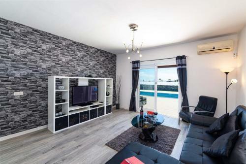 Villa Irache By Villa Plus