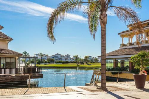 Apartment Near The Pool - Mo4011lt