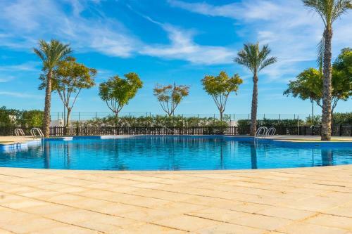 Stunning 2 Bedroom 2 Bathroom Town House - Ce7lt