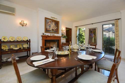 Villa Gallagher