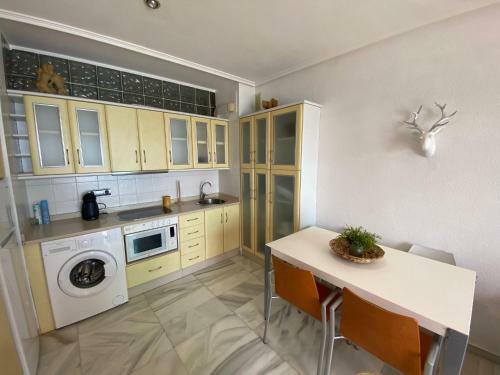 Apartamento En Primera L�nea De Playa
