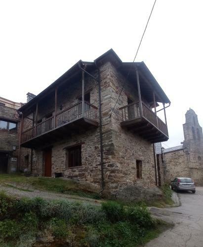 Casa De Abril 2