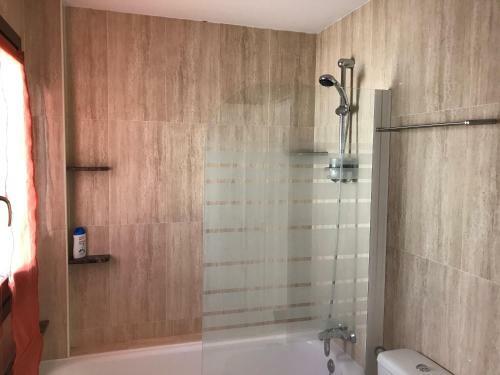 Magnifico Chalet Primera L�nea de Playa Manilva