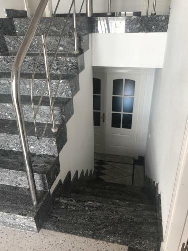 Magnifico Chalet Primera L�nea de Playa Manilva