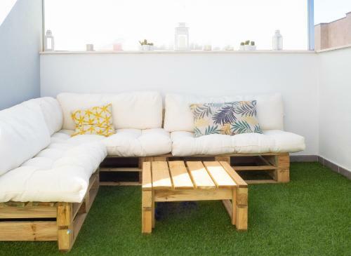Precioso Apartamento Con Terraza A Estrenar