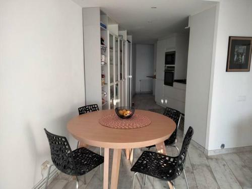 Apartamento San Pol de Mar Primera L�nea Con Parking