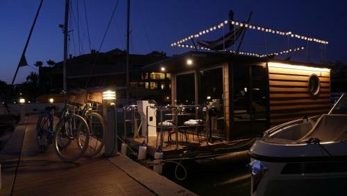 La Maison Bateau Sotogrande