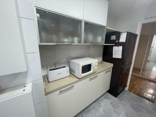Coqueto Apartamento Con Terraza Y Piscina