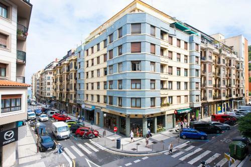 Spacious Zurriola Beach Apartment