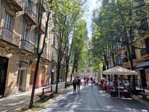 Apartamento Charming Central Getaway