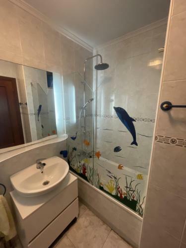 Apartamento Suances Con Garaje Privado, Piscina , Pie de Playa