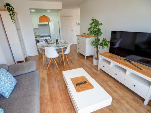 Apartment By The Sea By Hello Homes