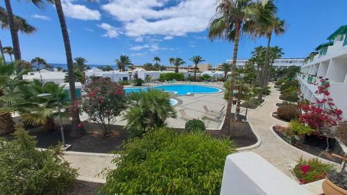 Precioso Apartamento En Playa Basti�n