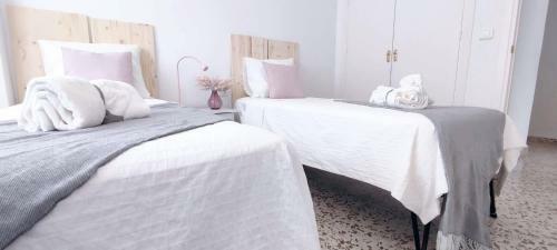Amplio Apartamento Con Piscina Ideal Para Familias