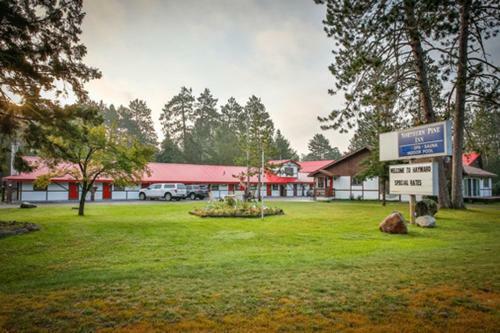 Motel Northern Pine Inn