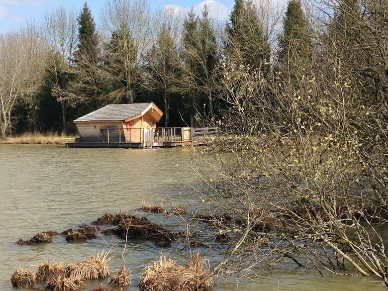 Lodge Village Flottant De Pressac