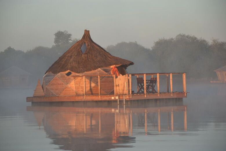 Lodge Village Flottant De Pressac