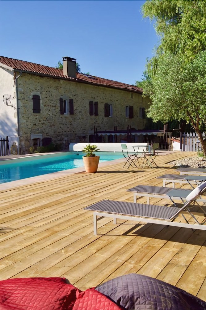 Bed & Breakfast Maison Basta