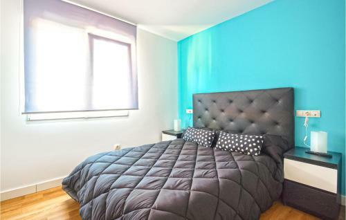 Amazing Home In Vimianzo With Wifi And 7 Bedrooms