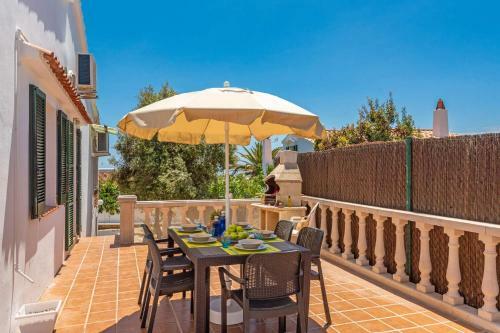 Villa De La Luz By Villa Plus
