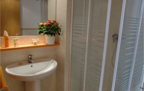 Apartamento Stunning Home In Platja D'aro With 2 Bedrooms