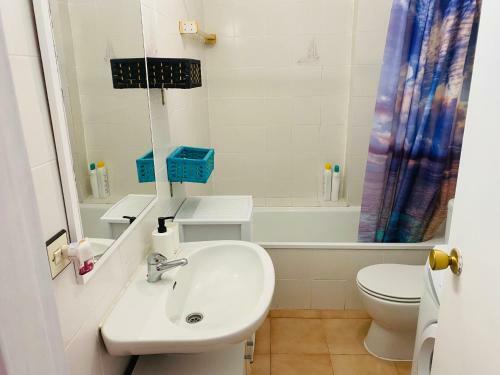 Apartamento Con Balc�n Y Piscina