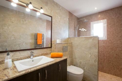 Villa Torreon By Villa Plus