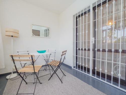 Cubo's Apartamento Las Acacias Beach