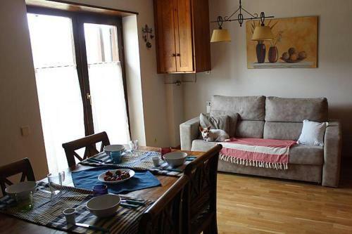 Lovely Triplex Apartment In La Vall de Boi