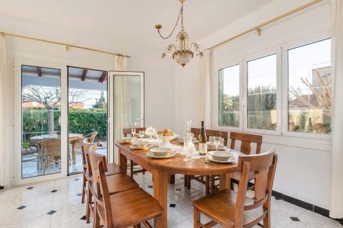 Villa Juanita Forcat By Villa Plus