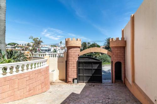 Lxr Villa El Torre�n 5hab.