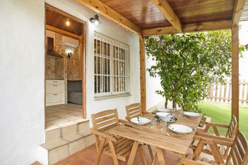 Apartamento Caba�a Con Piscina Compartida