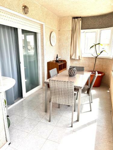 Apartamento Con Piscina