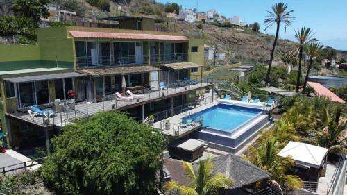 Apartment 5, Freewifi, Shared Pool Y Bbq, Terrace And Garden
