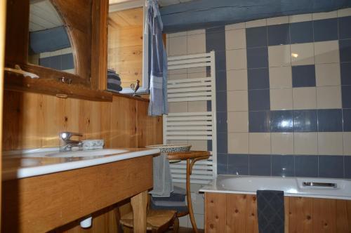 Hostal La Grange De Coat�lan